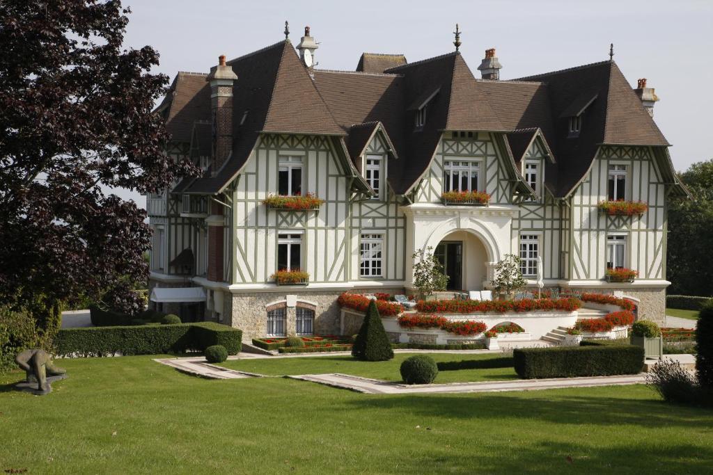 Manoir De Benerville Bed & Breakfast Deauville Exterior photo